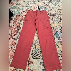 Women's Cropped Pants in Vibrant Red